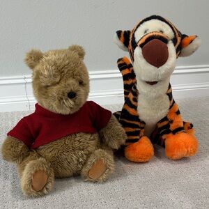 Winnie the Pooh and Tigger too Set